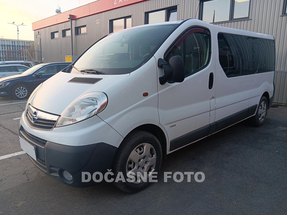 Opel Vivaro 2.0CDTi  L2 9míst