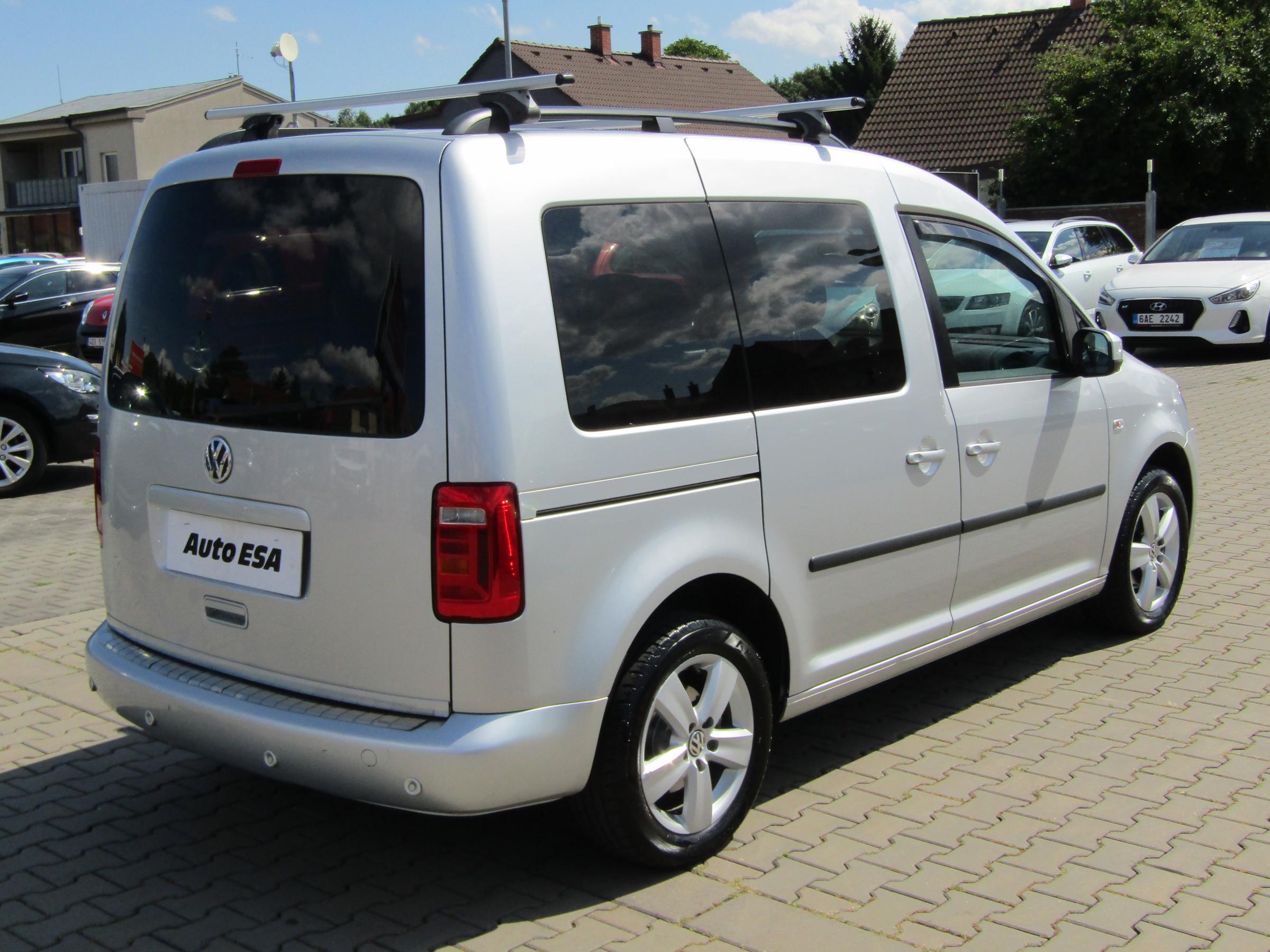 Volkswagen Caddy, 2011 - pohled č. 4