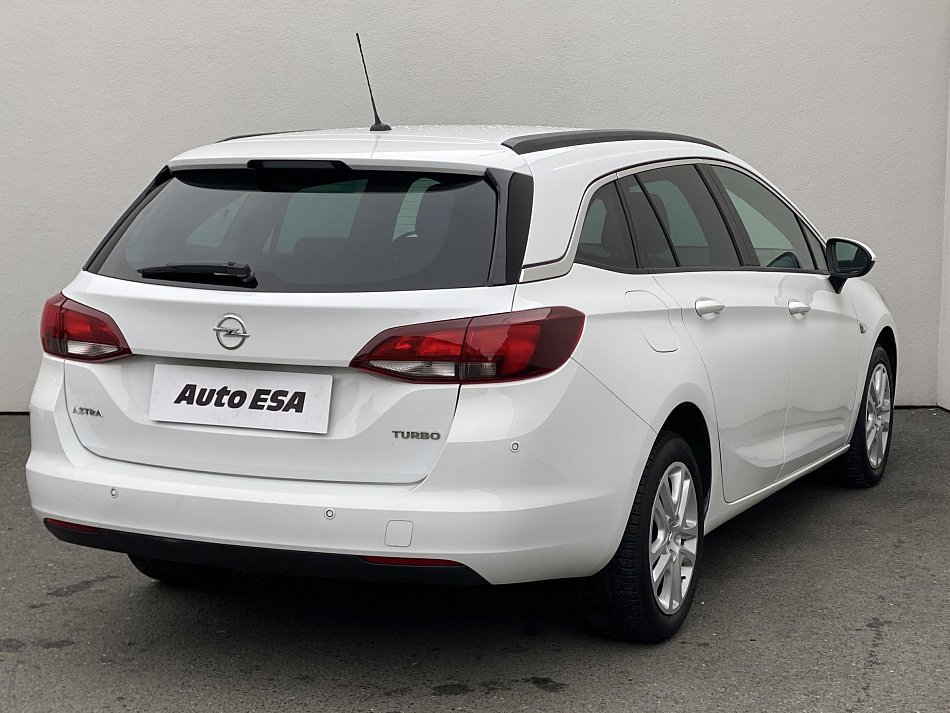 Opel Astra 1.4 T Enjoy