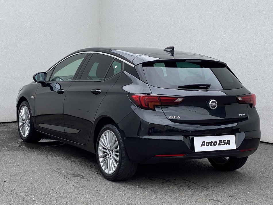 Opel Astra 1.4 T Innovation