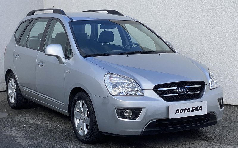 Kia Carens 2.0i 