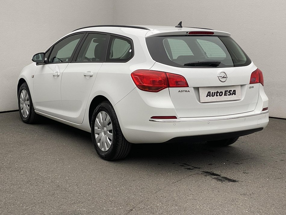 Opel Astra 1.6 CDTi 