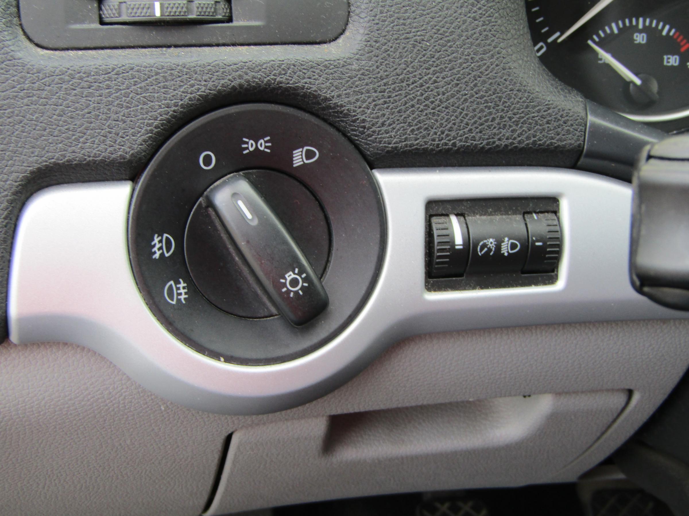 Škoda Octavia II, 2009 - pohled č. 14