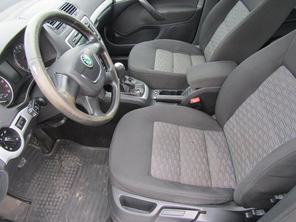 Škoda Octavia II 1.9TDI Ambiente