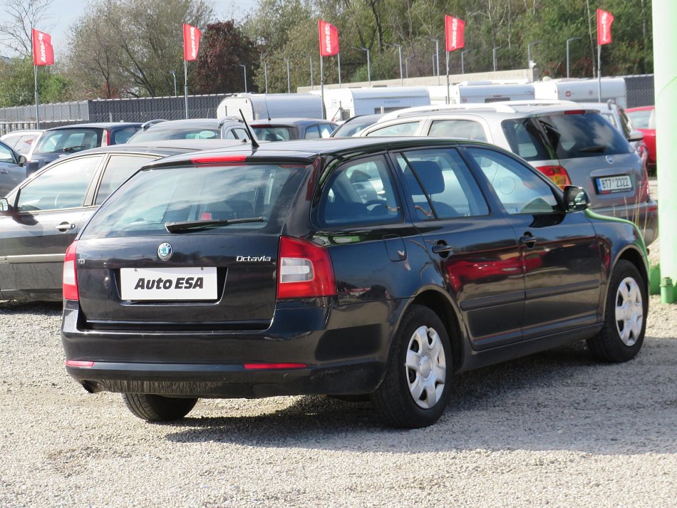 Škoda Octavia II 1.6 TDi Elegance