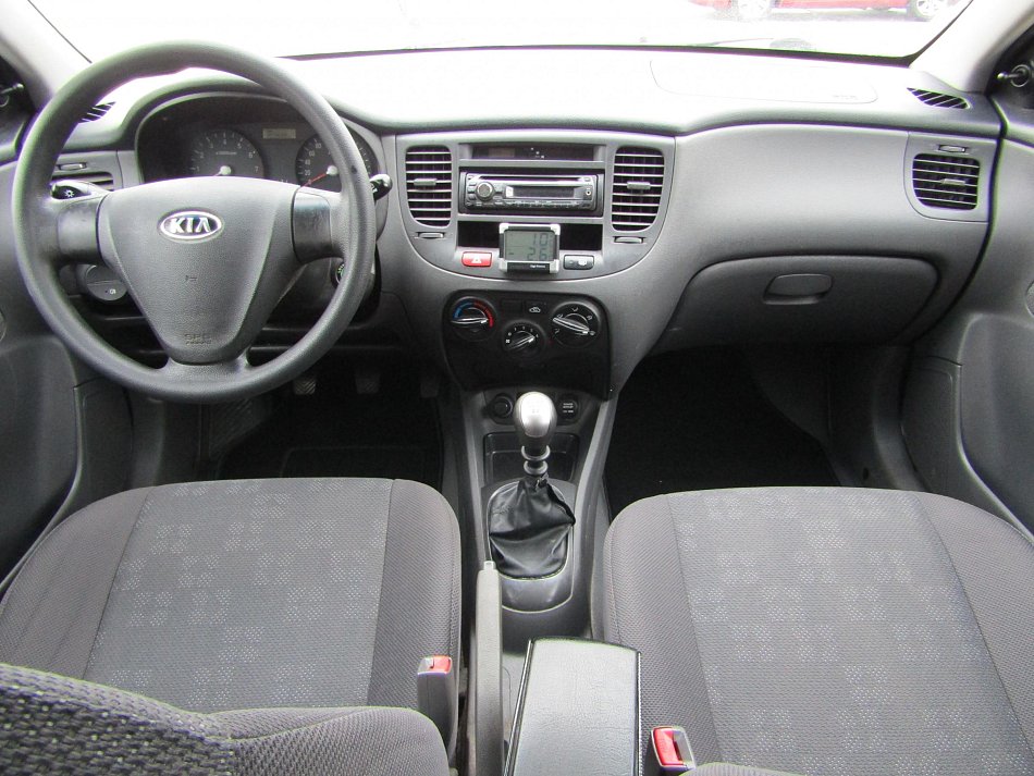 Kia Rio 1.4 i 