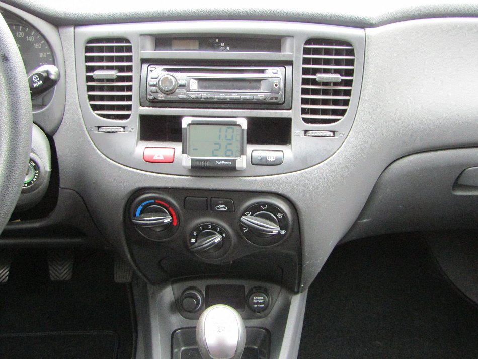 Kia Rio 1.4 i 