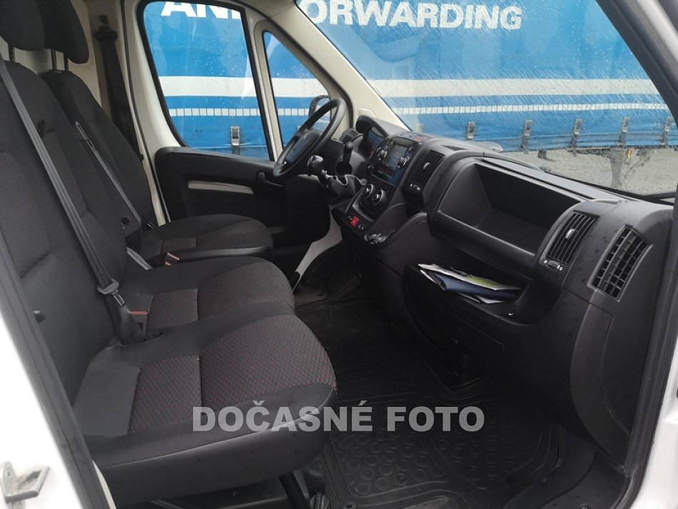 Peugeot Boxer 2.2HDi Active L4H2