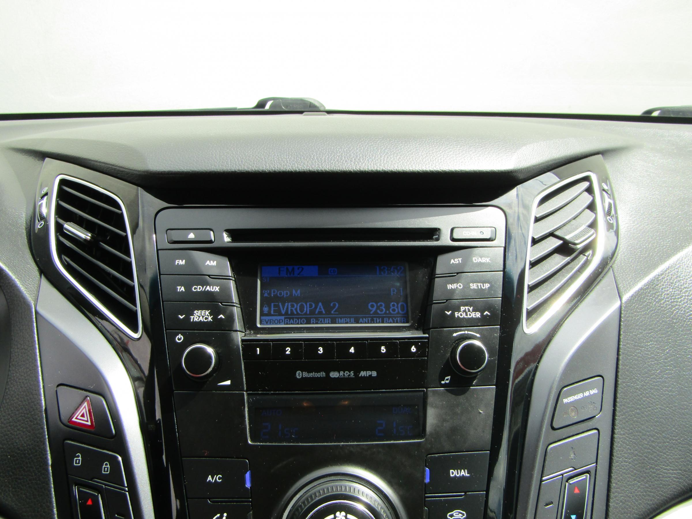 Hyundai i40, 2013 - pohled č. 19