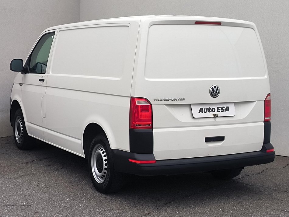 Volkswagen Transporter 2.0TDi 