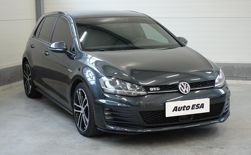 Volkswagen Golf 2.0TDI 