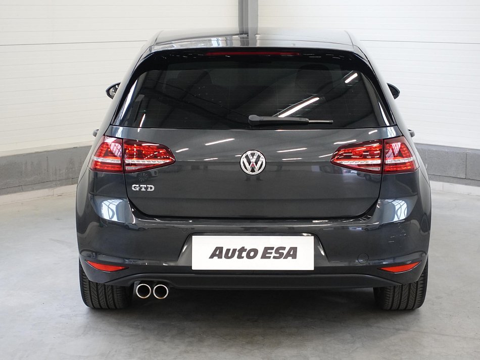 Volkswagen Golf 2.0TDI 