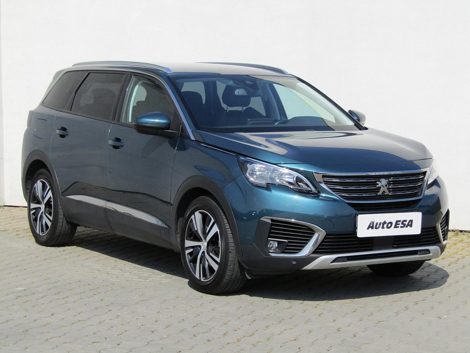 Peugeot 5008 1.5 HDi 