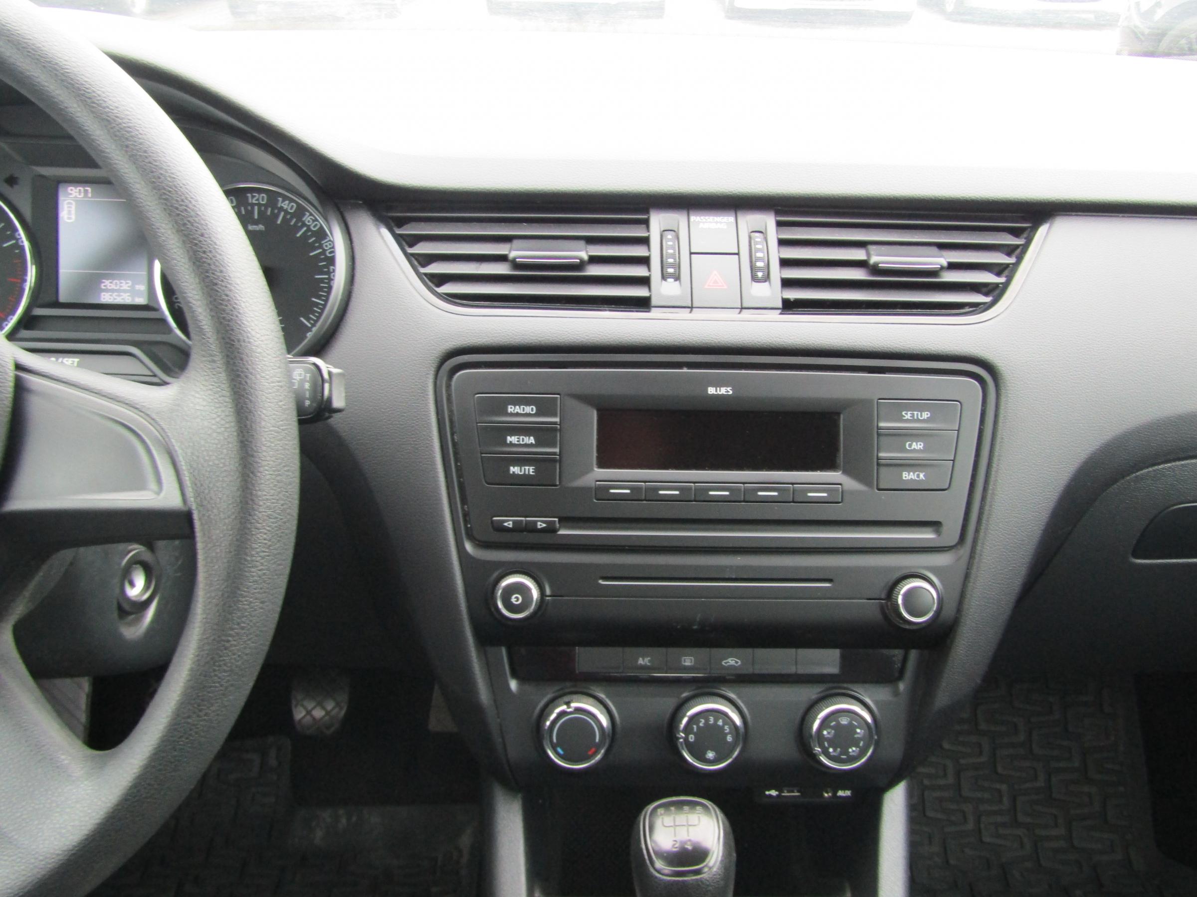 Škoda Octavia III, 2013 - pohled č. 10