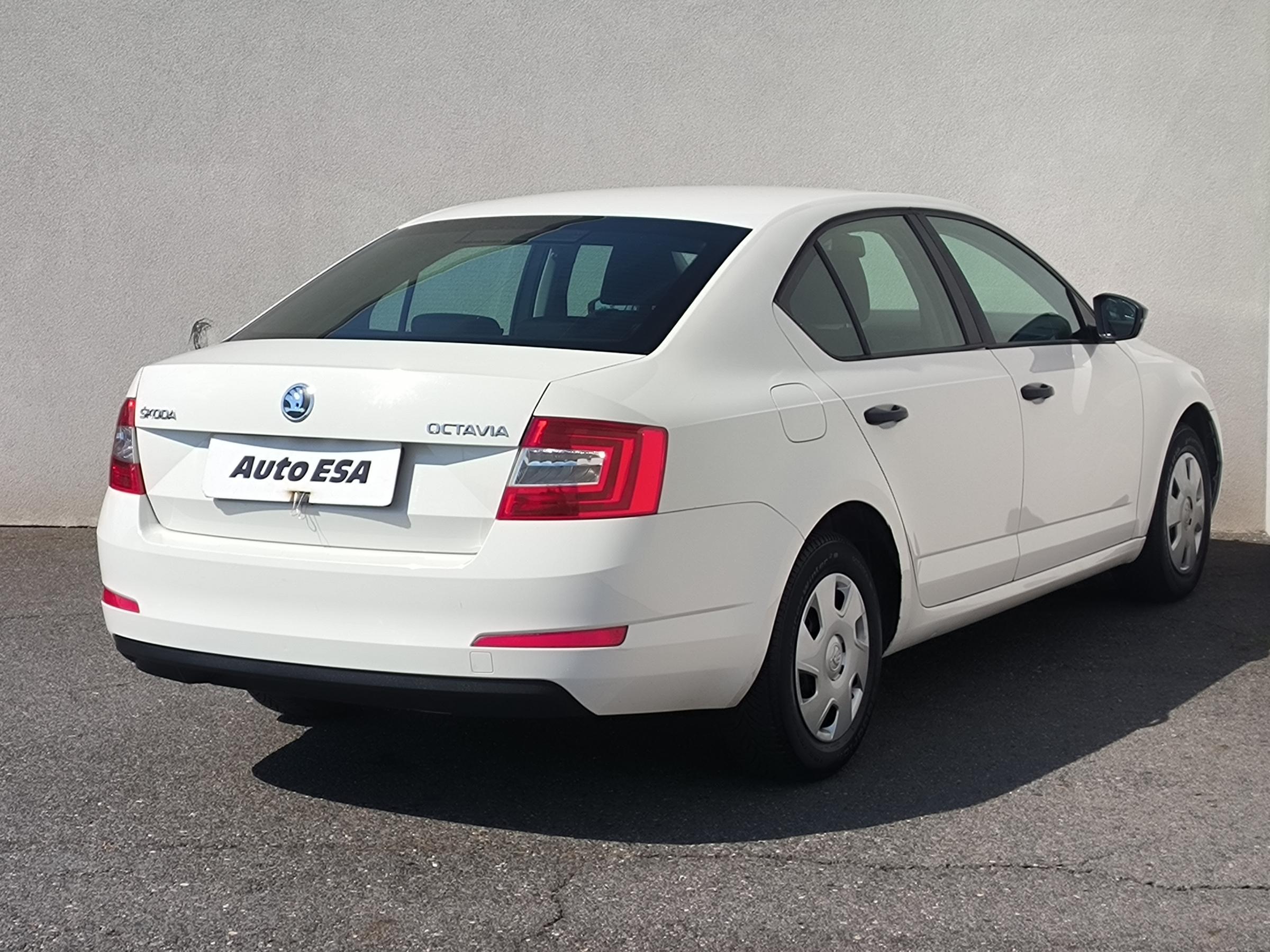 Škoda Octavia III, 2014 - pohled č. 4