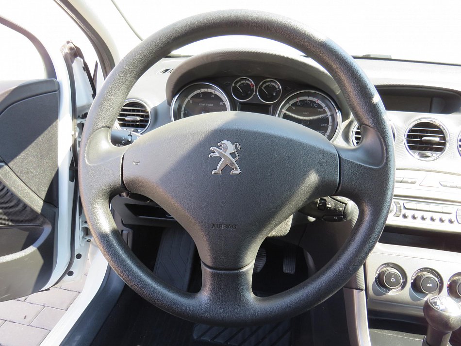 Peugeot 308 1.4i 