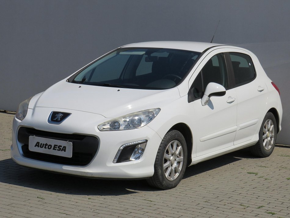 Peugeot 308 1.4i 