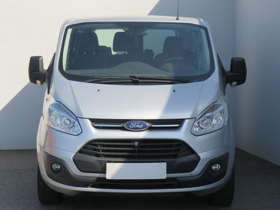 Ford Transit Custom 2.2TDCi Limited L2 5míst