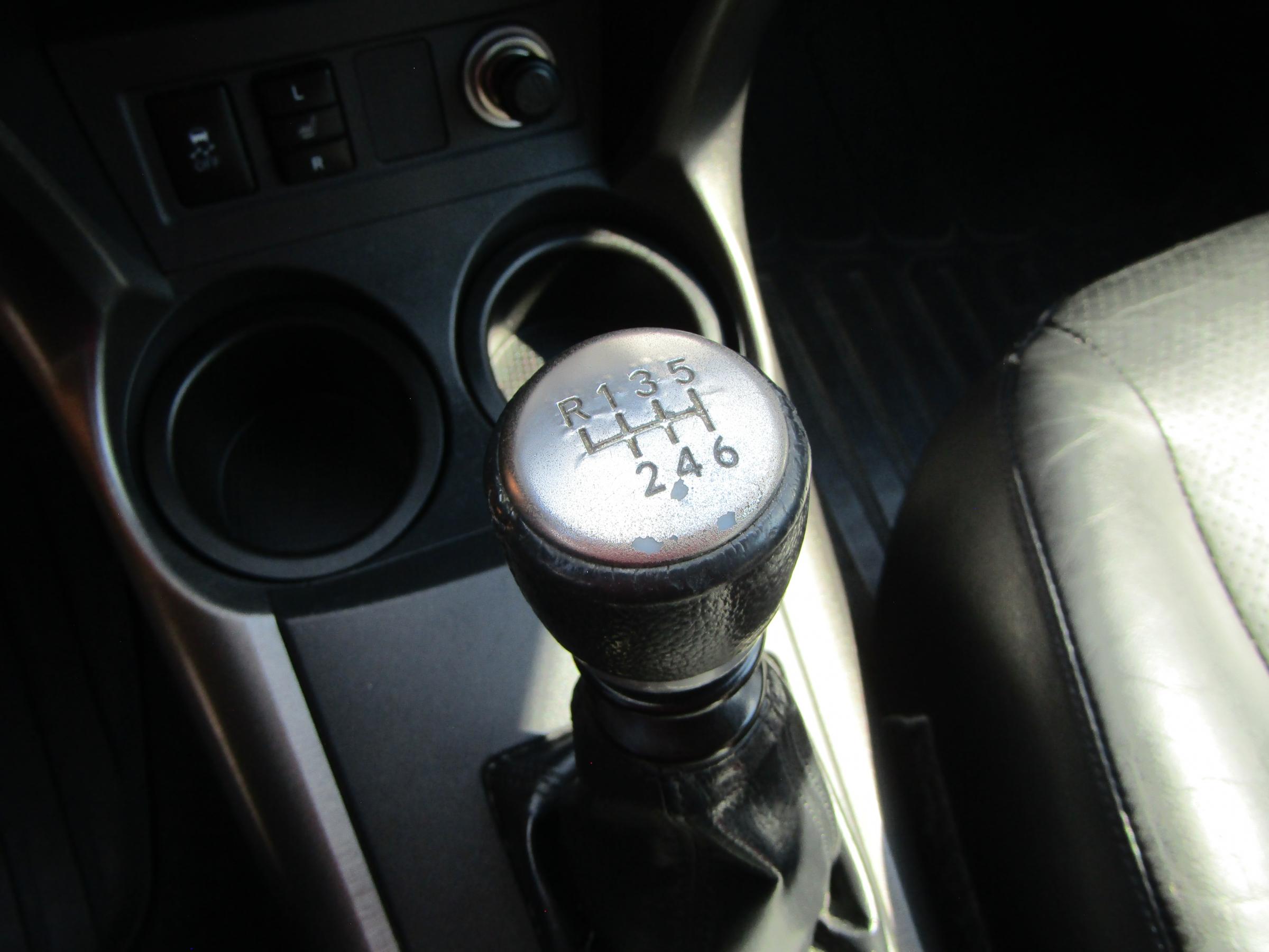 Toyota RAV4, 2009 - pohled č. 25