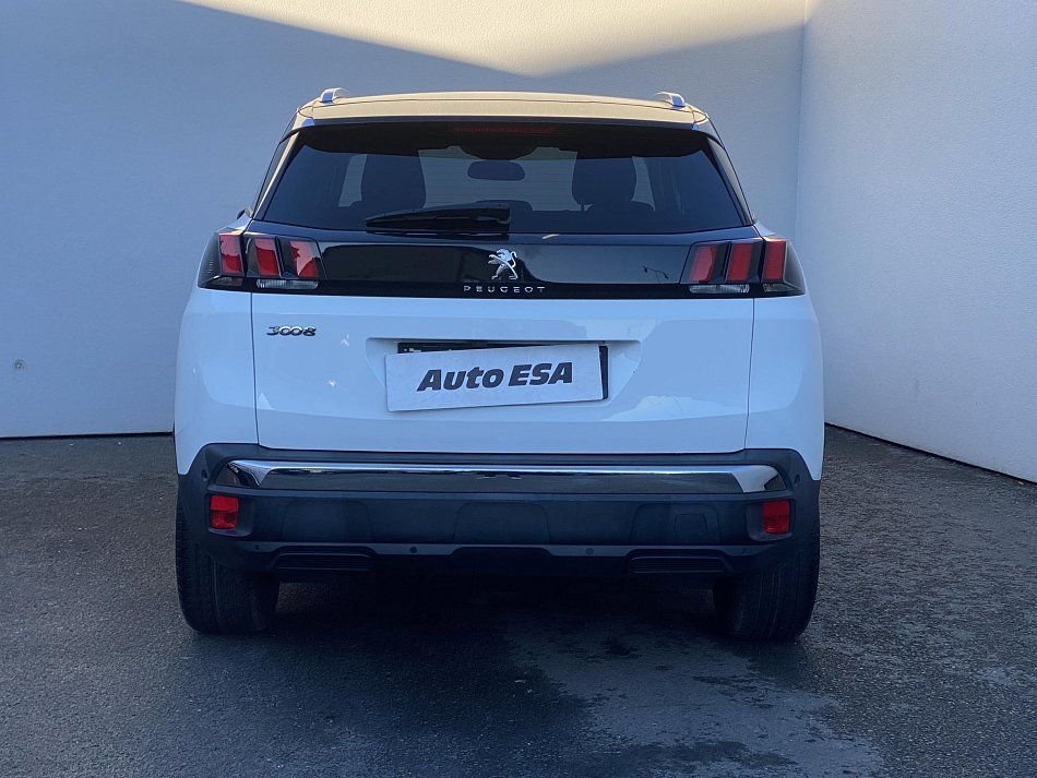 Peugeot 3008 1.2 PT Allure