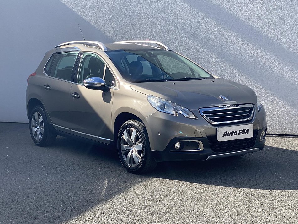 Peugeot 2008 1.2 Allure