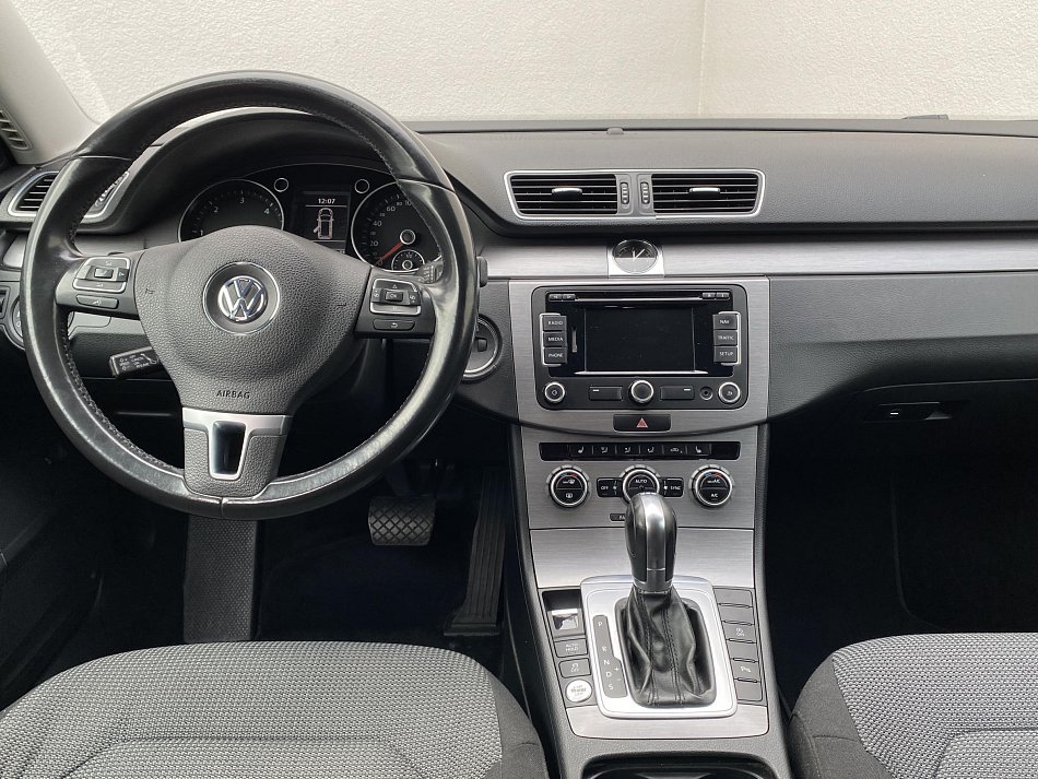 Volkswagen Passat 2.0 TDi Comfortline