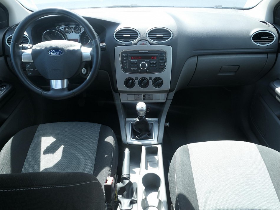 Ford Focus 1.6i 