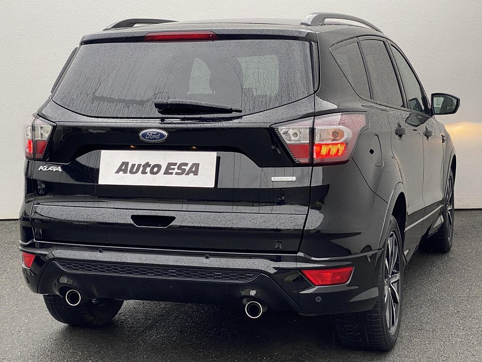 Ford Kuga 1.5 EB ST-Line