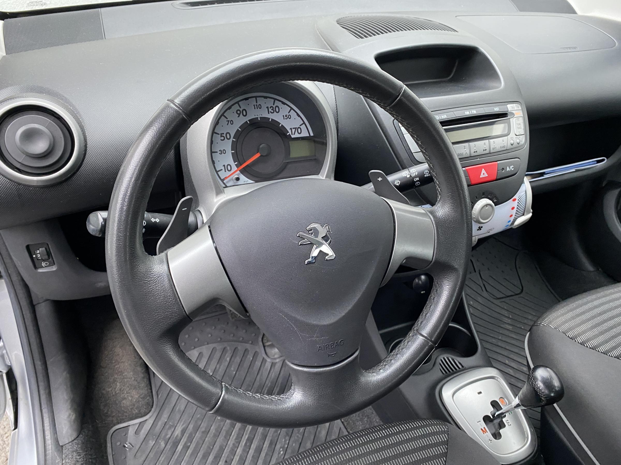 Peugeot 107, 2012 - pohled č. 14