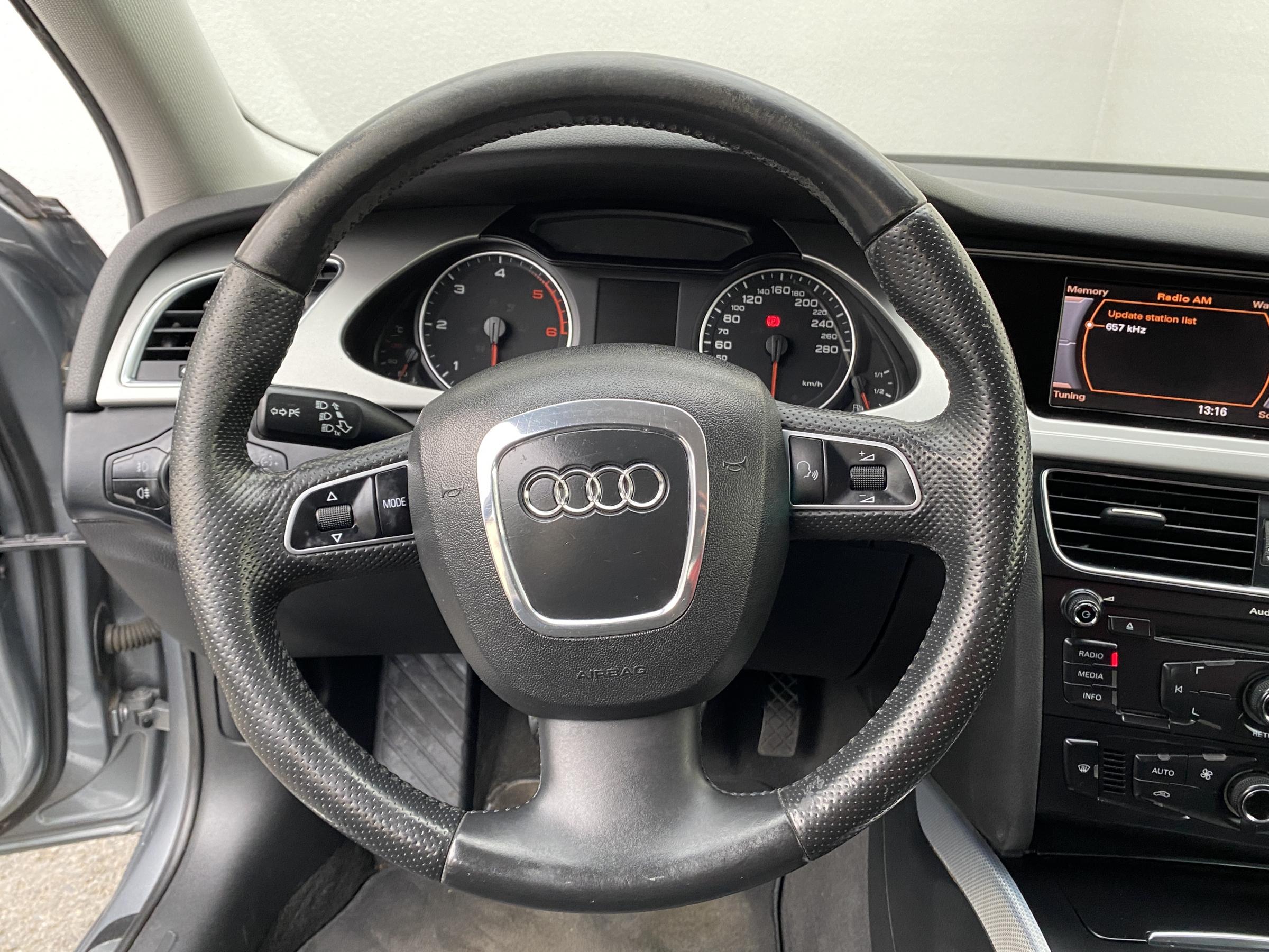 Audi A4, 2010 - pohled č. 12