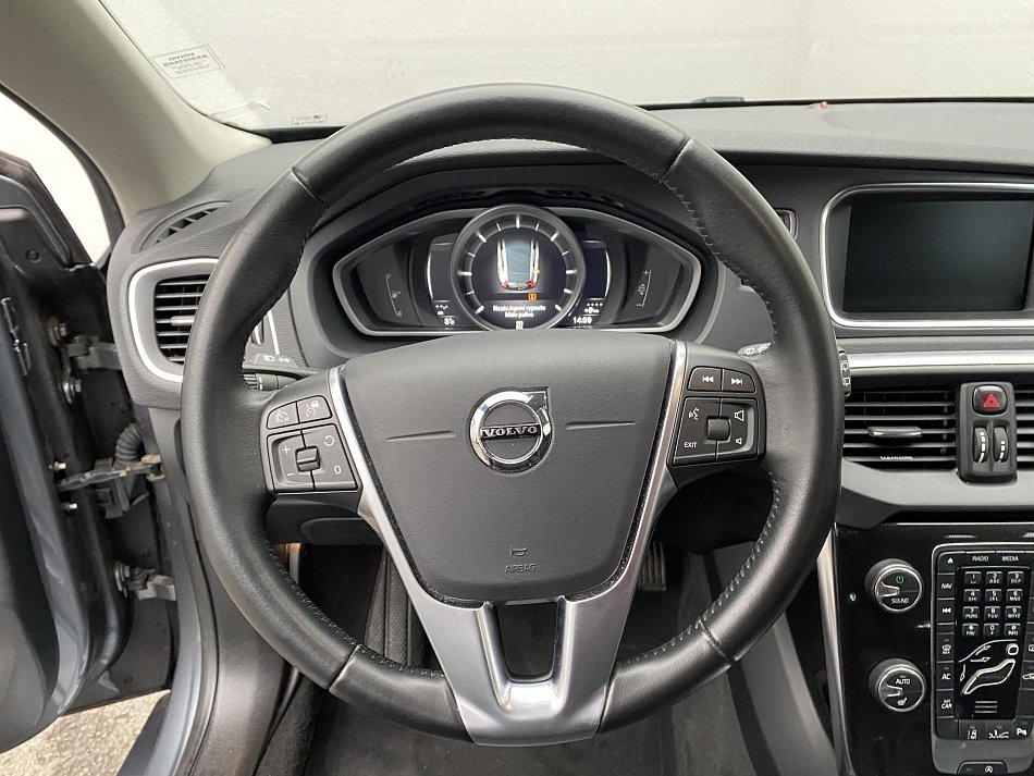 Volvo V40 2.0 D3 