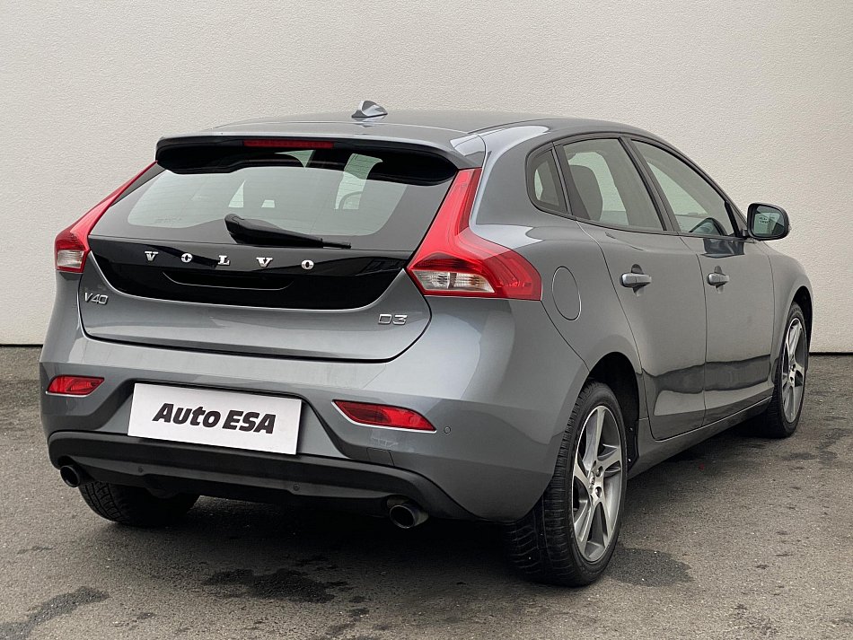 Volvo V40 2.0 D3 