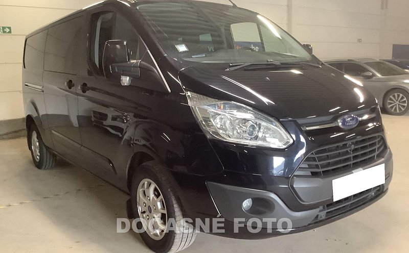 Ford Transit Custom 2.2TDCi Limited L2 5míst