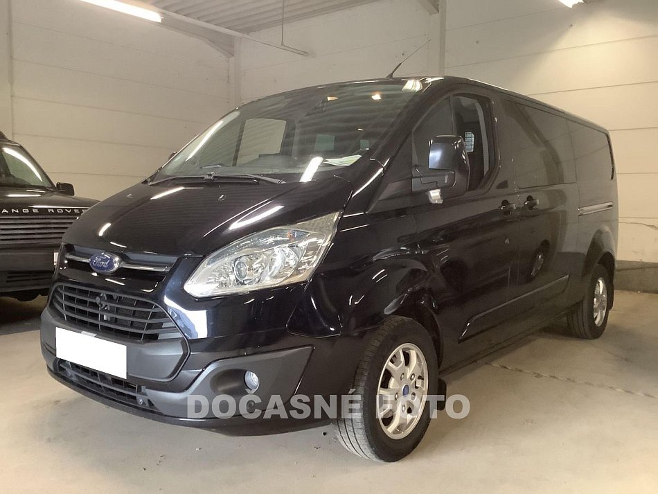 Ford Transit Custom 2.2TDCi Limited L2 5míst