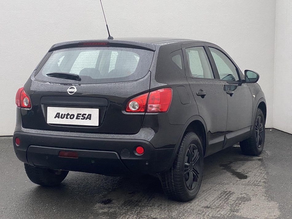 Nissan Qashqai 2.0dCi 