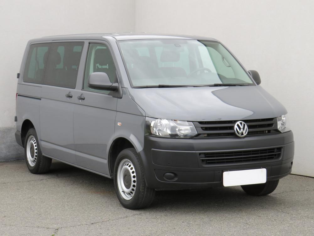 Volkswagen Transporter, 2013 - celkový pohled