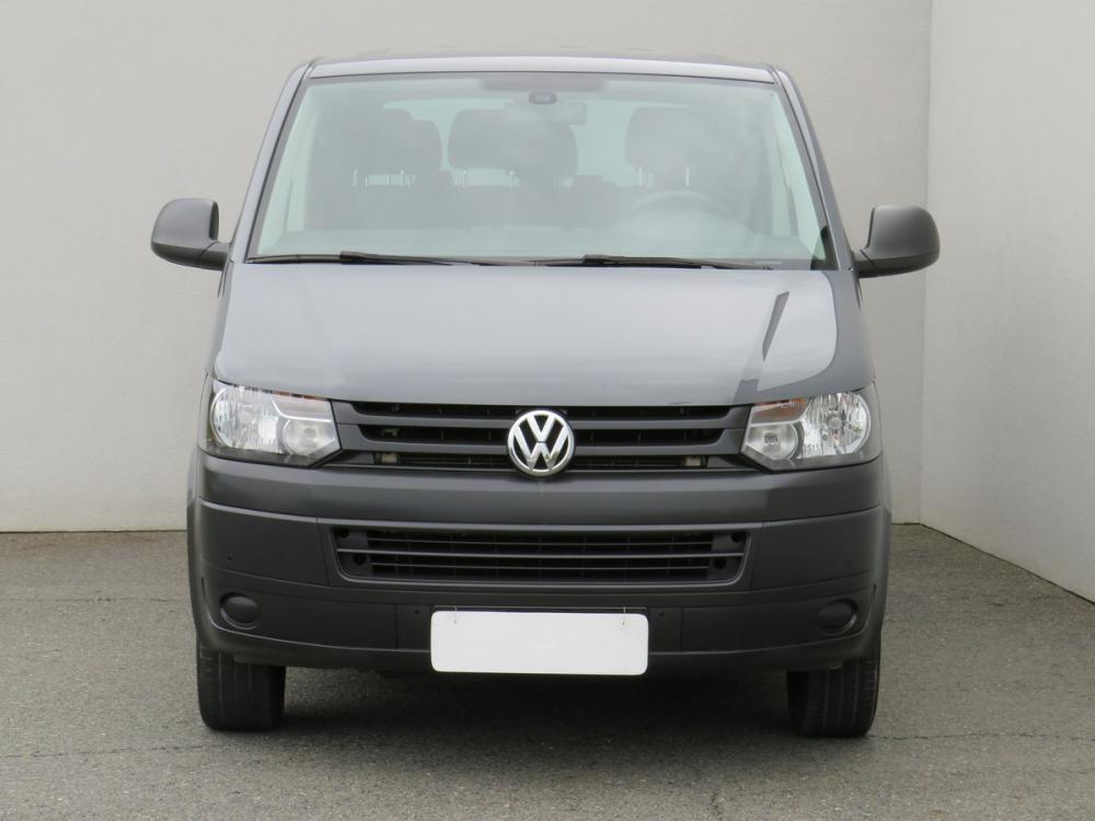 Volkswagen Transporter, 2013 - pohled č. 2