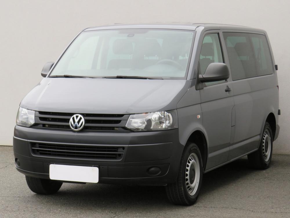 Volkswagen Transporter, 2013 - pohled č. 3