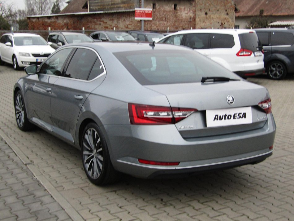 Škoda Superb III 2.0 TSi L&K