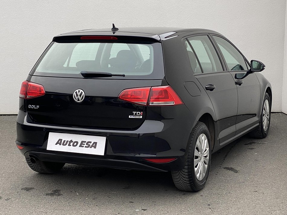 Volkswagen Golf 1.6 TDi 