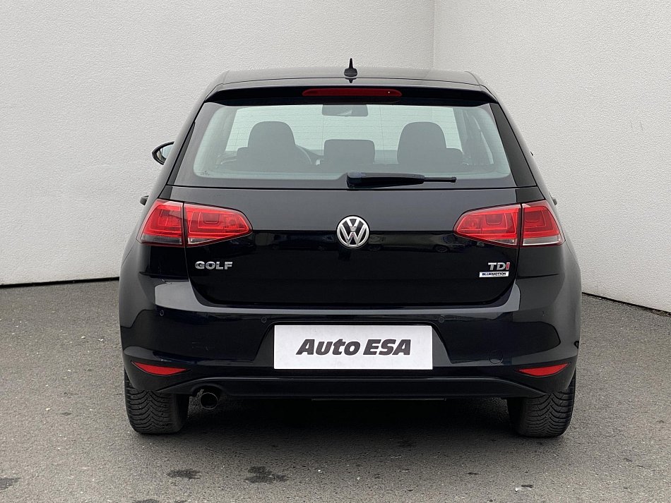 Volkswagen Golf 1.6 TDi 