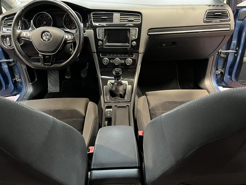 Volkswagen Golf 2.0TDI 