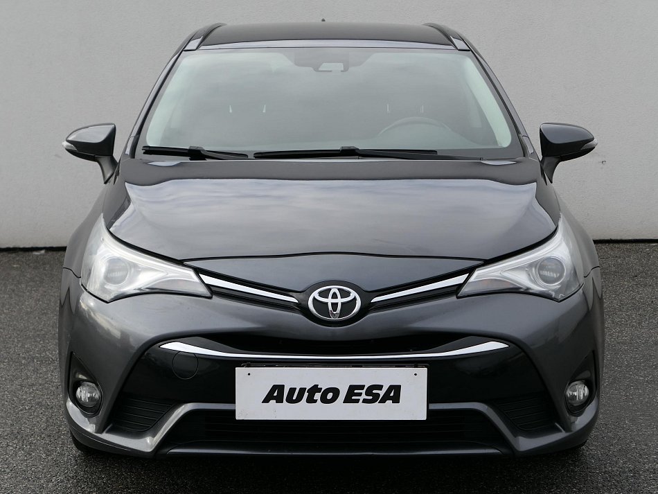 Toyota Avensis 2.0 D-4D Active