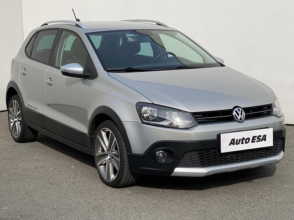 Volkswagen Polo 1.2 TSi CROSS