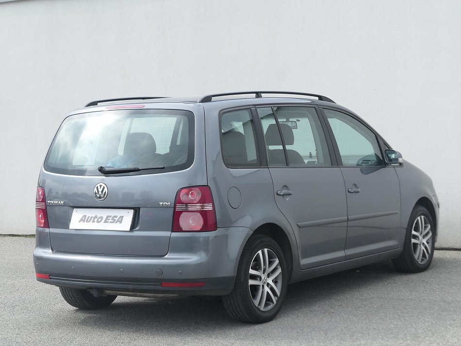 Volkswagen Touran 1.9 TDi 