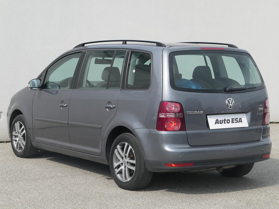 Volkswagen Touran 1.9 TDi 