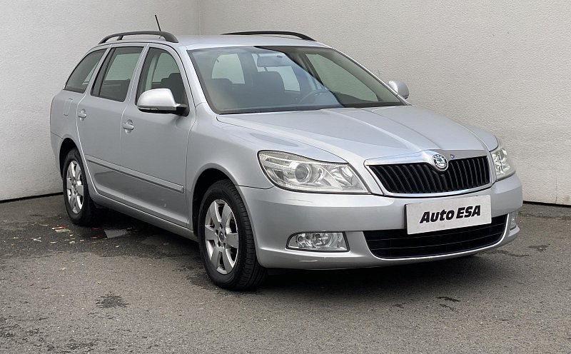 Škoda Octavia II 1.6 TDi Elegance