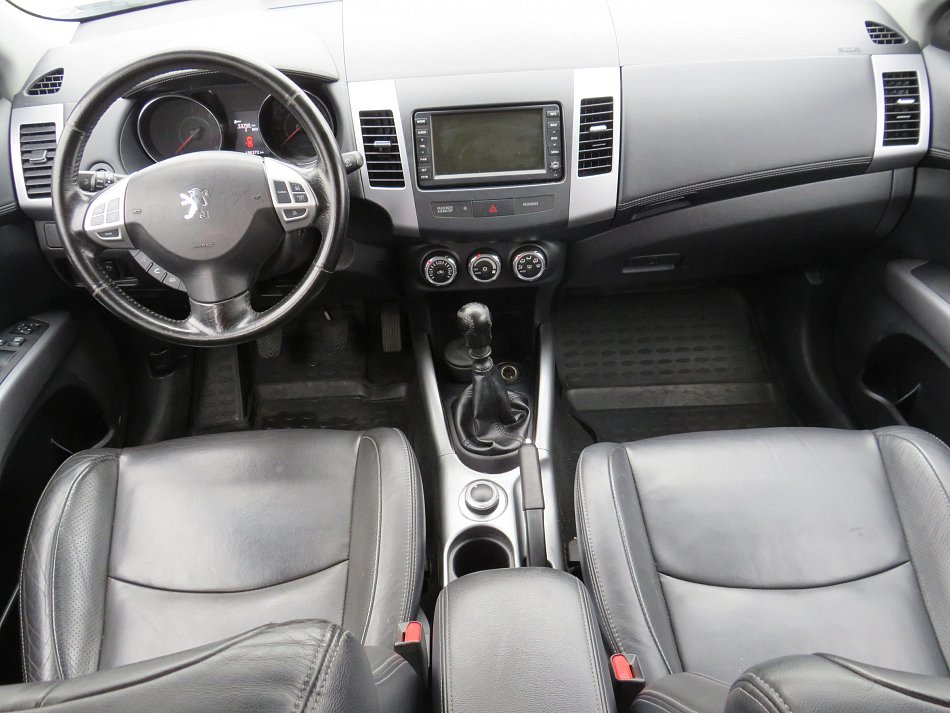 Peugeot 4007 2.2HDi 