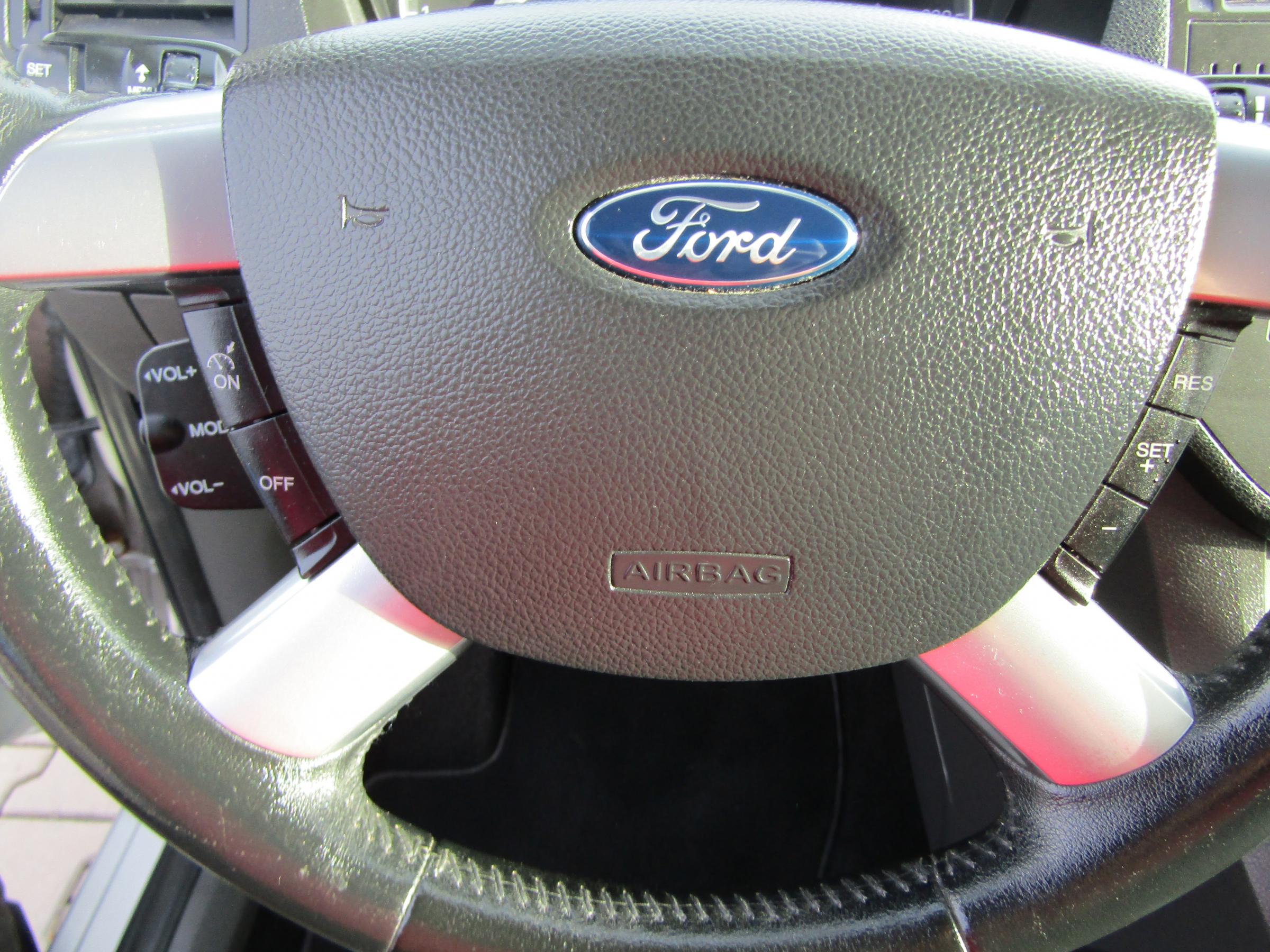 Ford C-MAX, 2006 - pohled č. 16