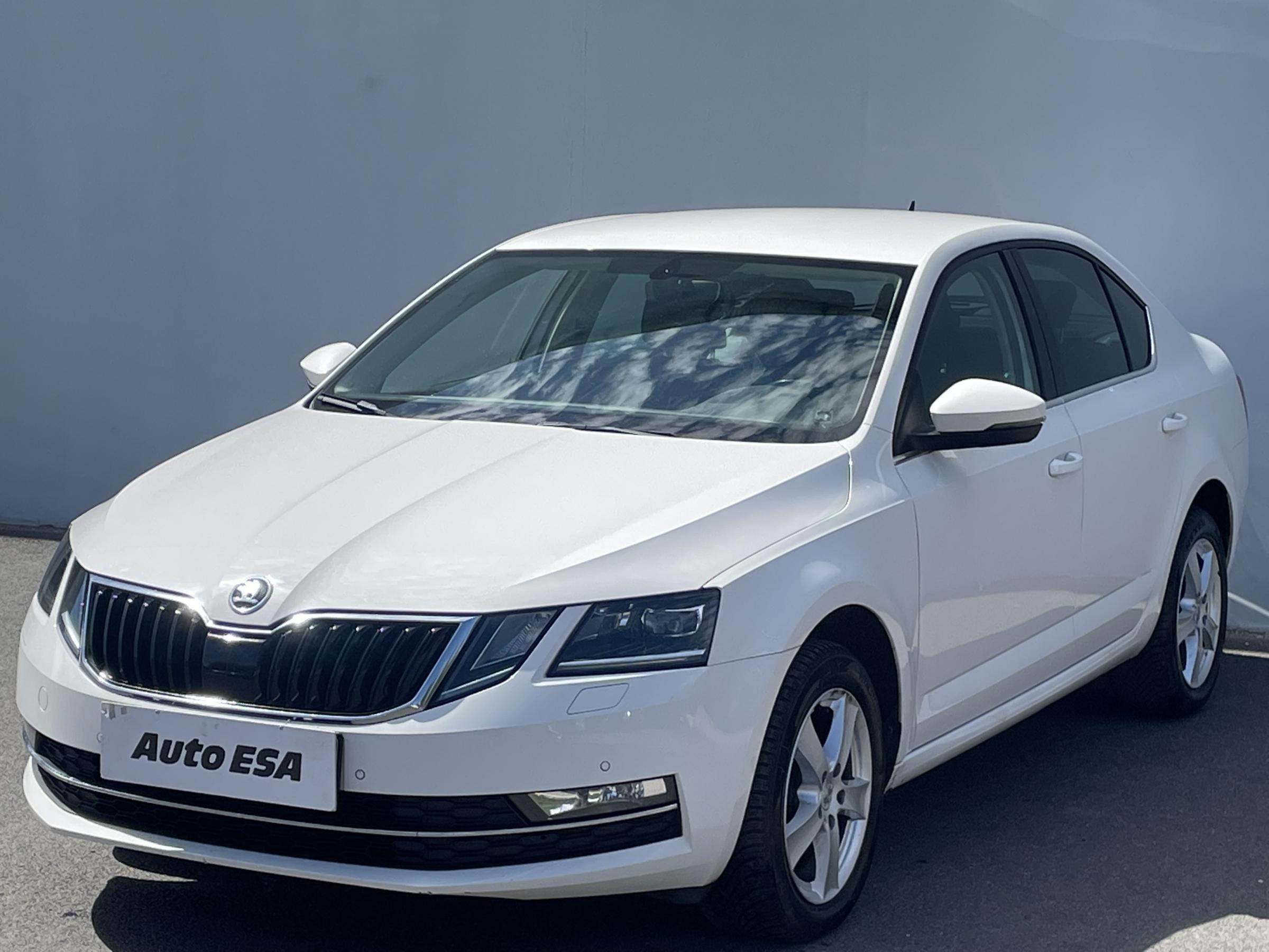 Škoda Octavia III, 2017 - pohled č. 3